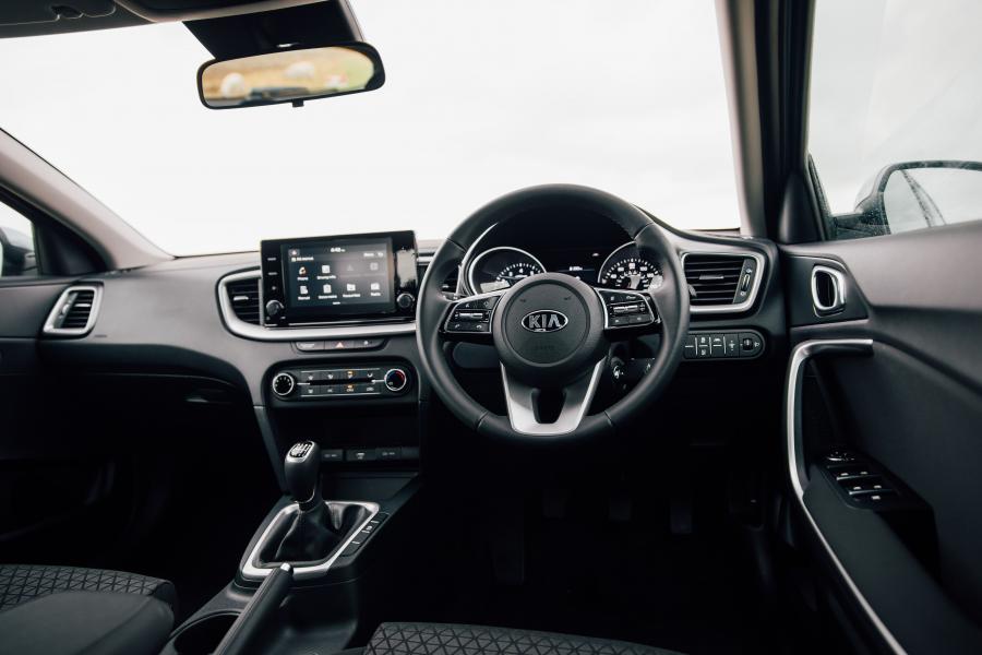 Торпедо Kia XCeed 1.0 T-GDi 2019 года  (UK) (фото 67 из 91)